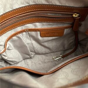 Like new-GREAT CONDITION!! Willing to sell as a pair or separate